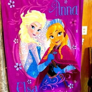Disney Frozen blanket